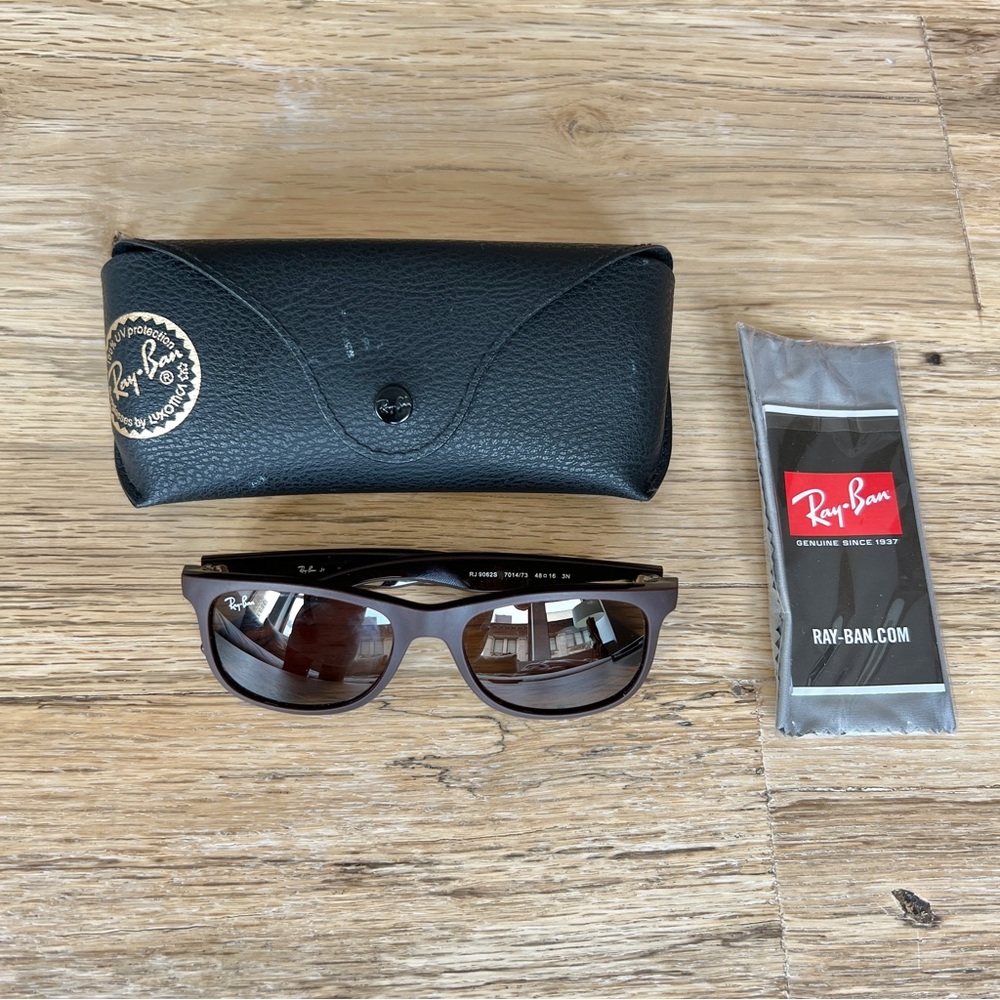 Ray Ban Kids RJ9062S